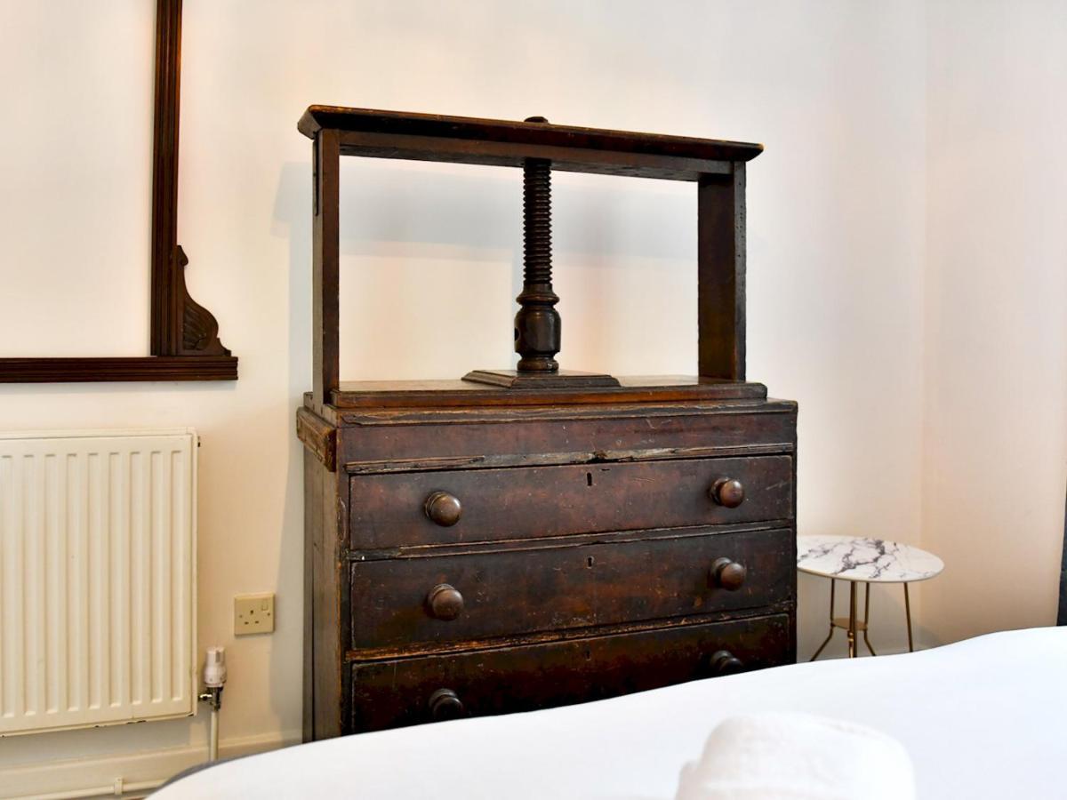 Pass The Keys Quiet Coastal Retreat Inbetween Langland & Caswell Swansea Eksteriør billede